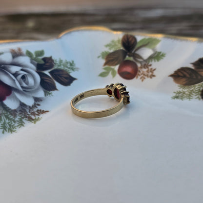 Vintage 8k ring triple granaat