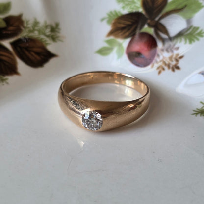 Antieke 14k gouden gypsy bombe ring old European cut diamant 0.4ct
