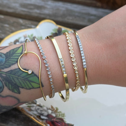 Vintage 14k gouden bangle armband met 5 diamanten