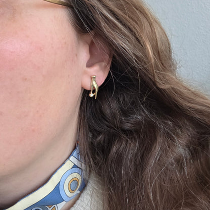 Vintage 14k gouden oorstekers diamant hand