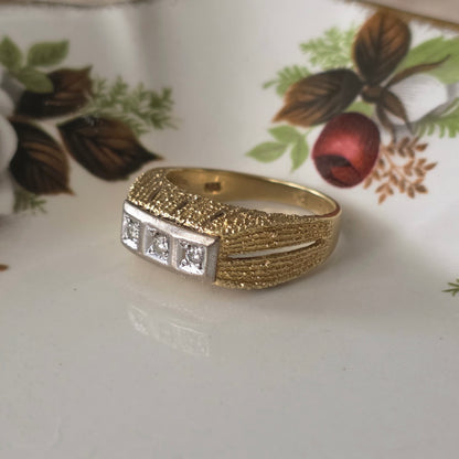 Vintage 14k gouden zegelring met diamant