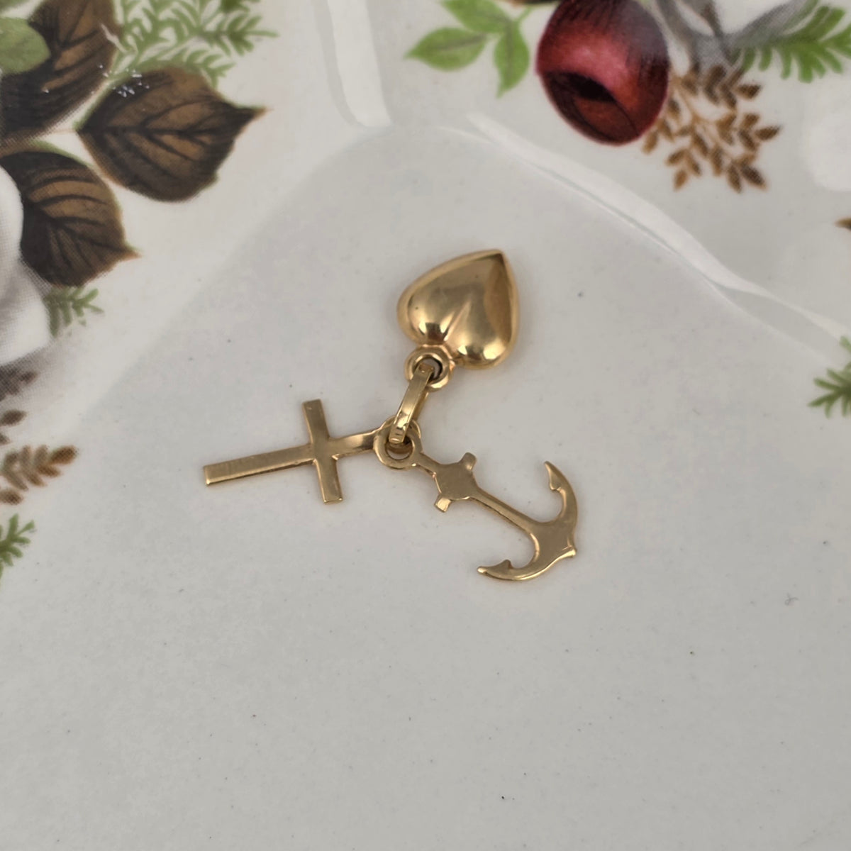Vintage 18k gouden hanger faith hope love