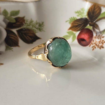 Vintage 14k gouden ring met groene beryl cabochon