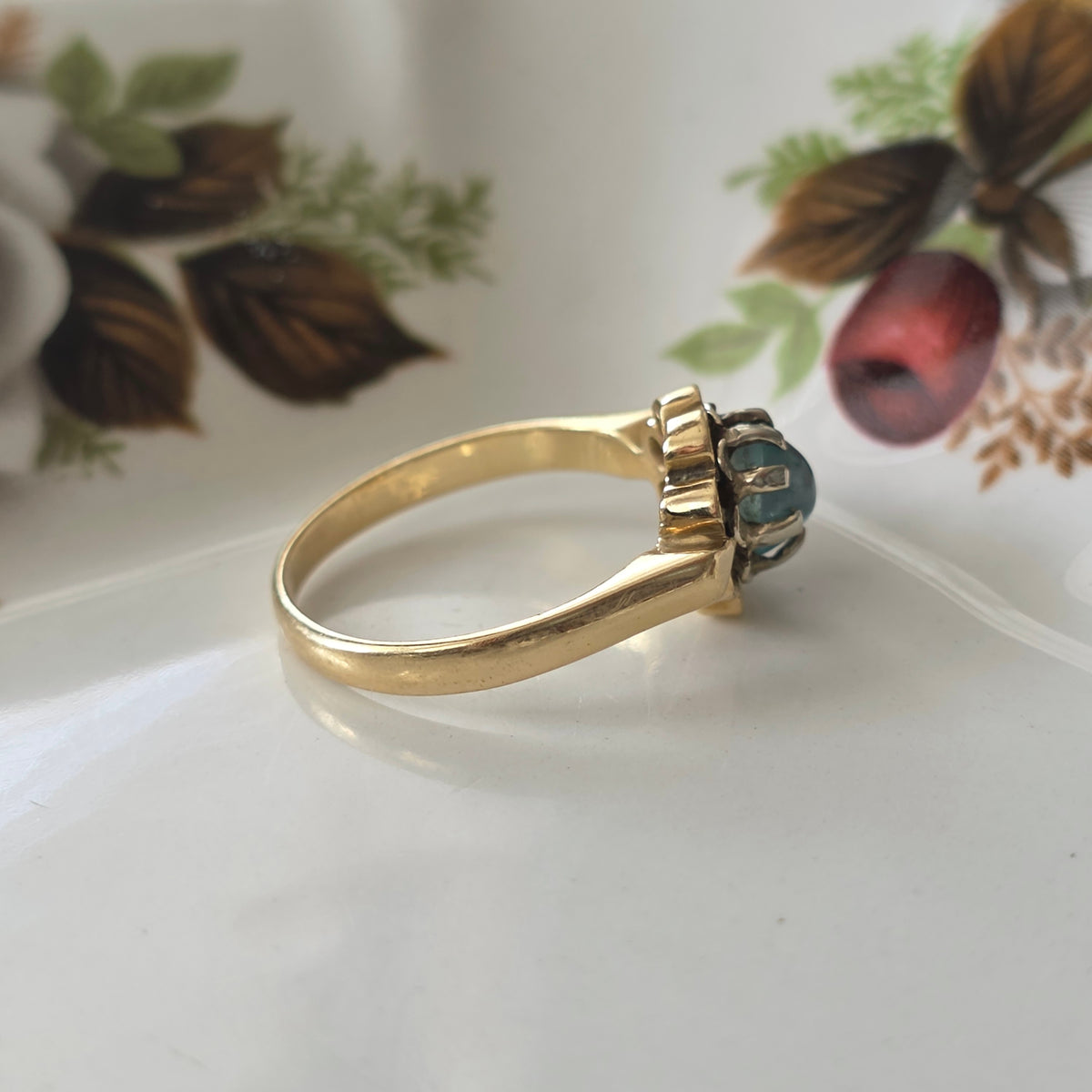 Vintage 14k gouden ring met aquamarijn bloem