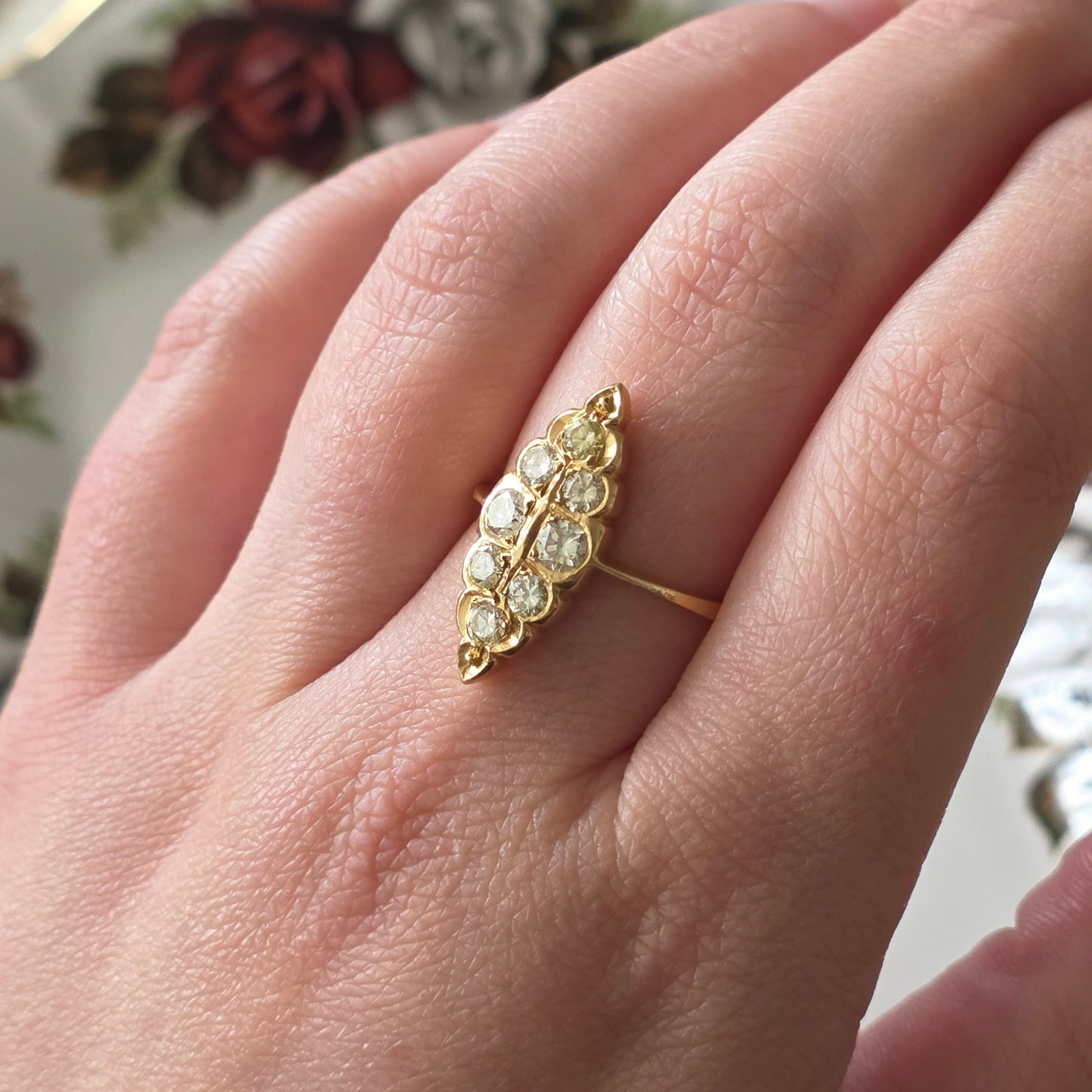 Vintage 20k gold navette ring with diamonds 0.46ct