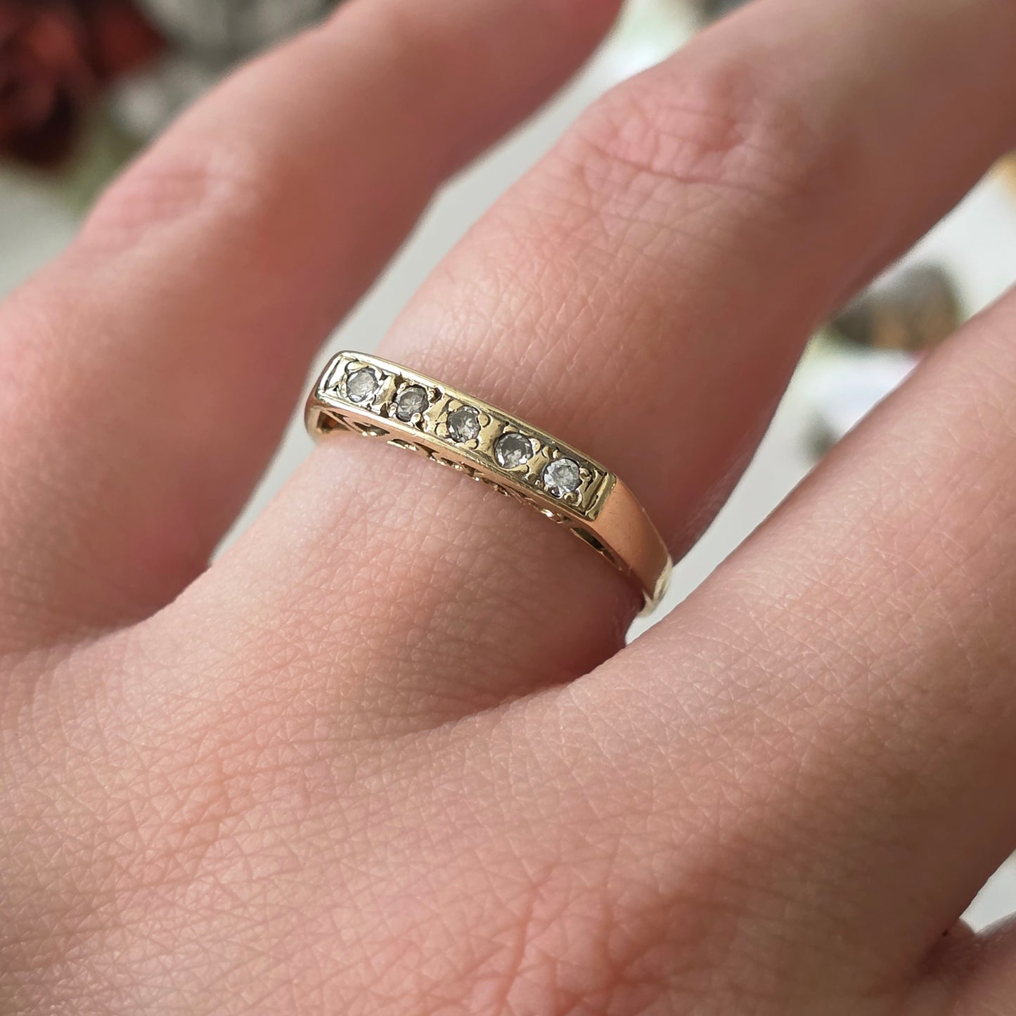 Vintage 14k gouden ring met diamanten en krullen