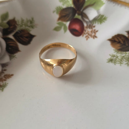 Vintage 18k ring met maansteen