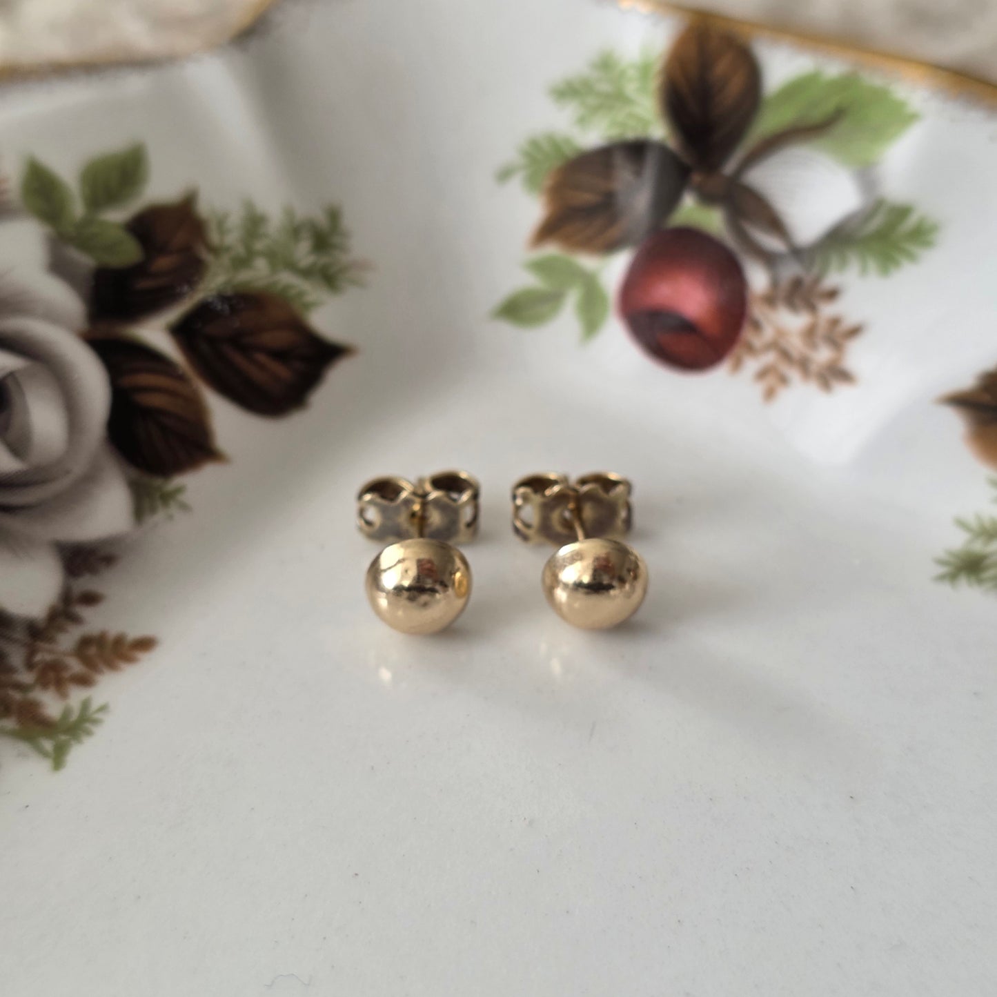 Vintage 14k gouden oorstekers dot