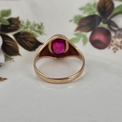 Vintage 18k gouden zegelring robijn