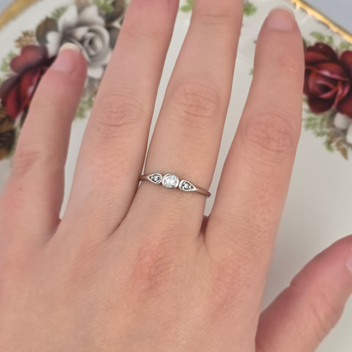 Vintage 14k witgouden ring diamant trilogy 0.17ct