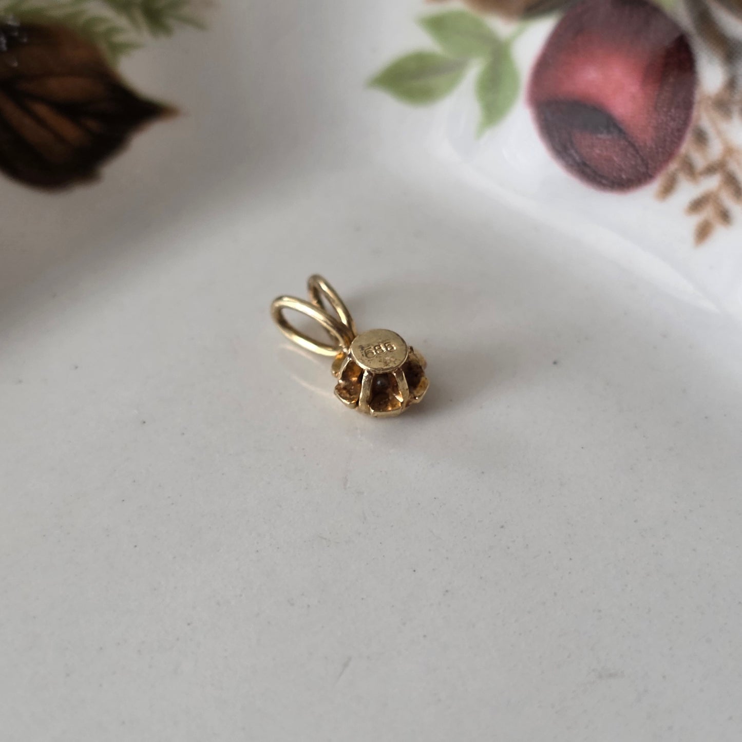 Vintage 14k gouden hangertje diamant