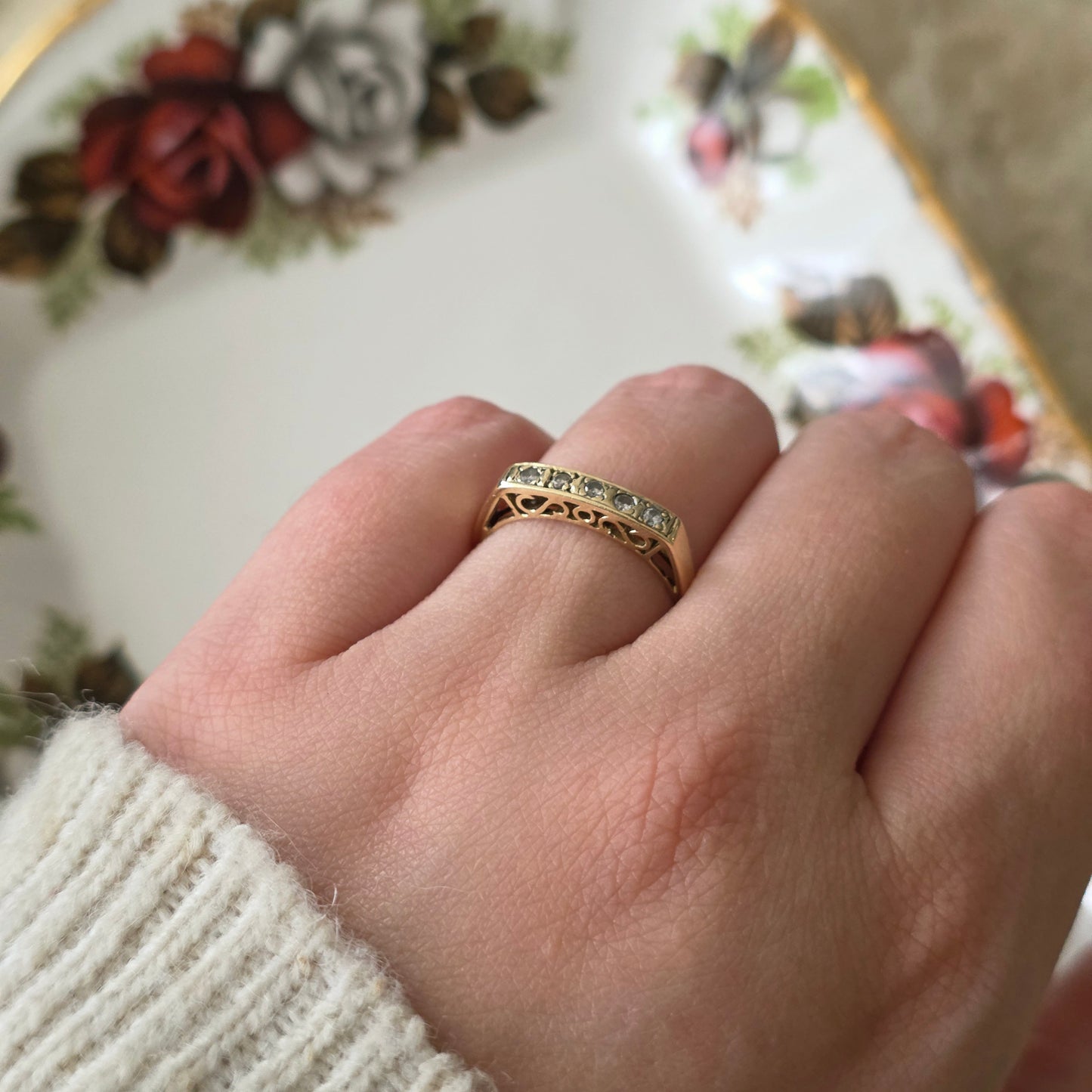 Vintage 14k gouden ring met diamanten en krullen