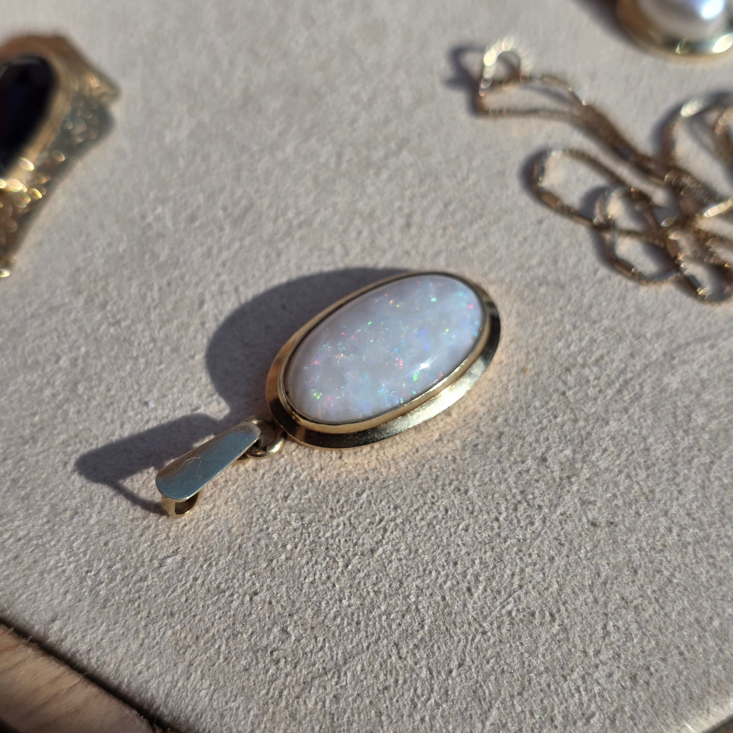 Vintage 14k gouden hanger opaal