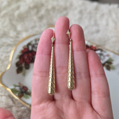 Vintage 14k gouden oorhangers swirl