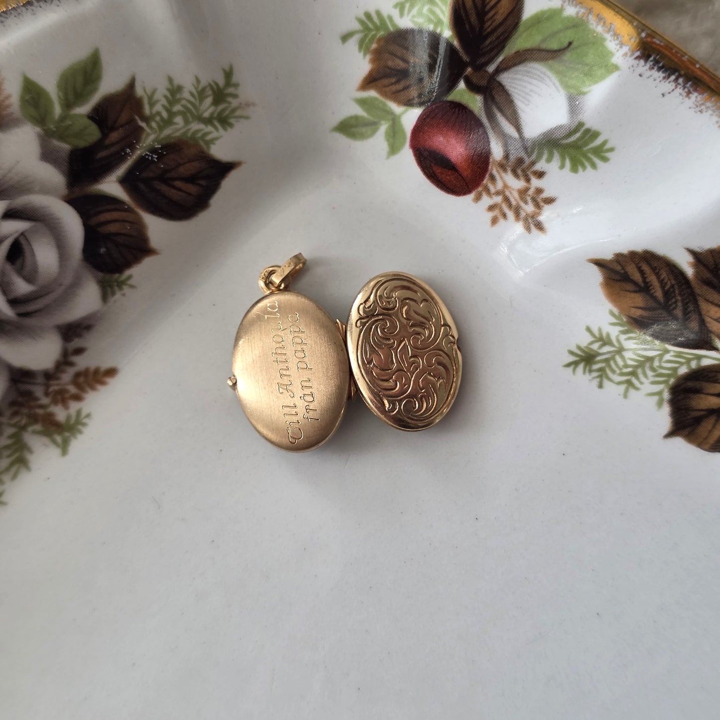 Vintage 18k gouden hanger medaillon ovaal