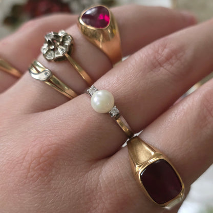 Vintage 18k gouden zegelring met robijn