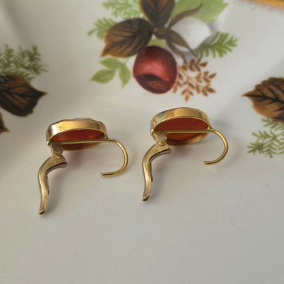 Vintage 14k gouden oorhangers camee dormeuse