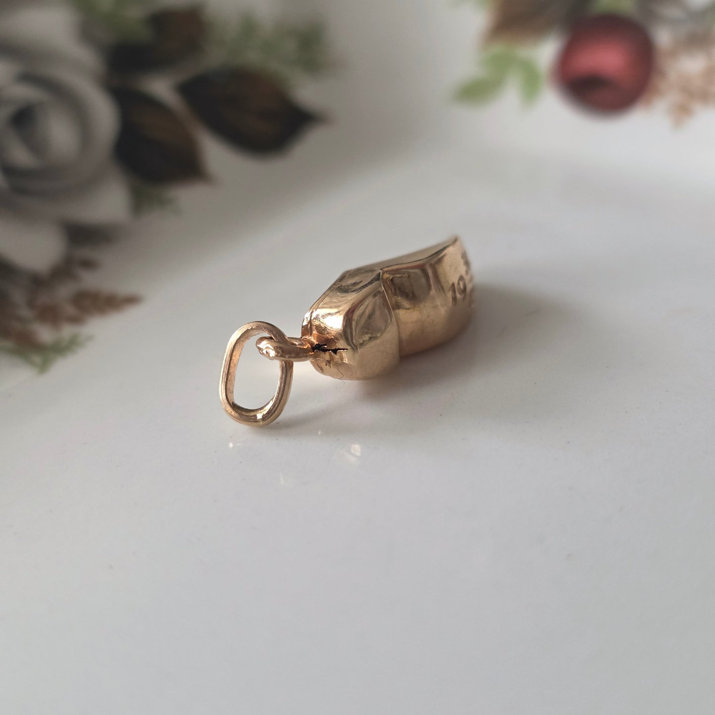 Vintage 18k gouden hanger klomp