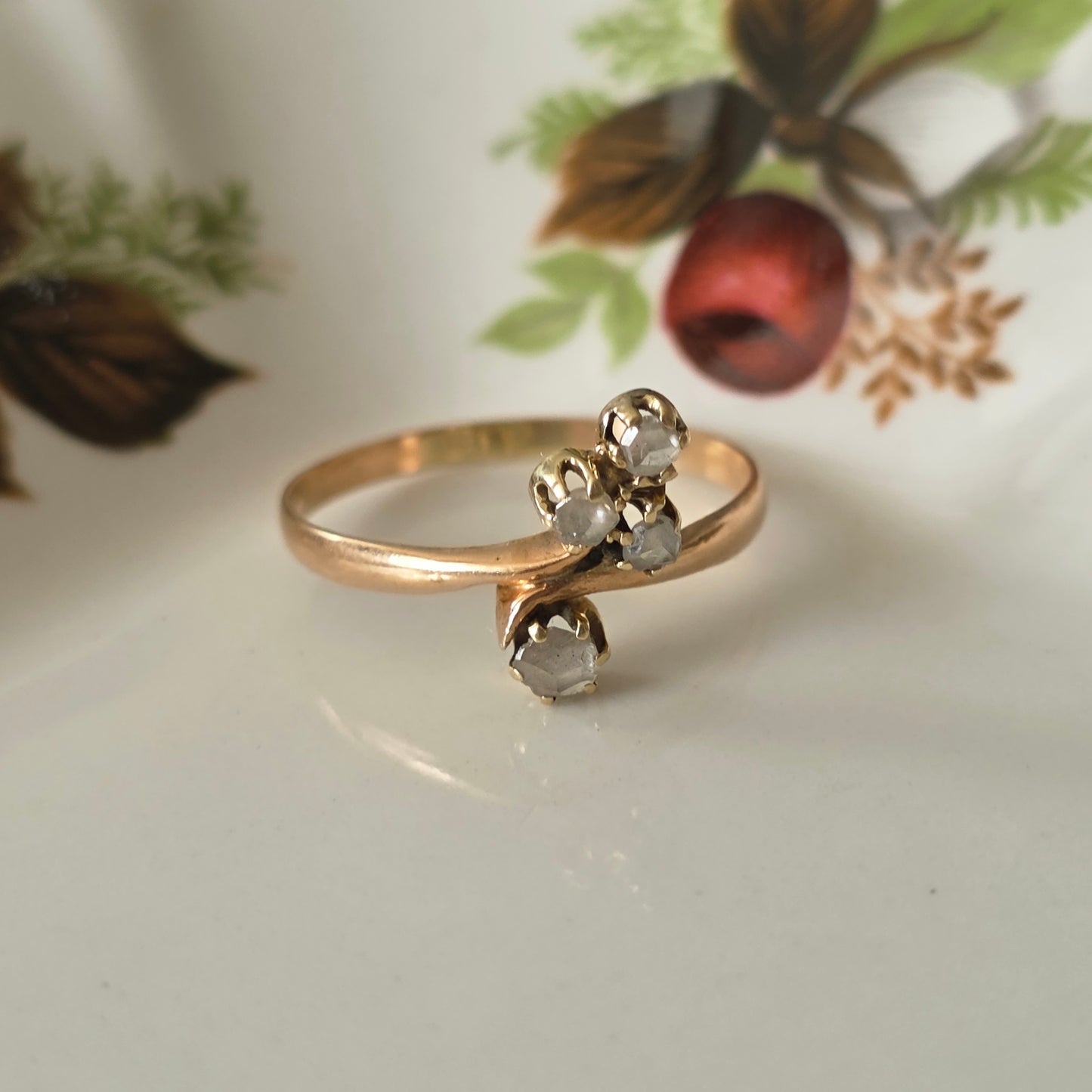 Antieke 14k roségouden ring met roosdiamanten
