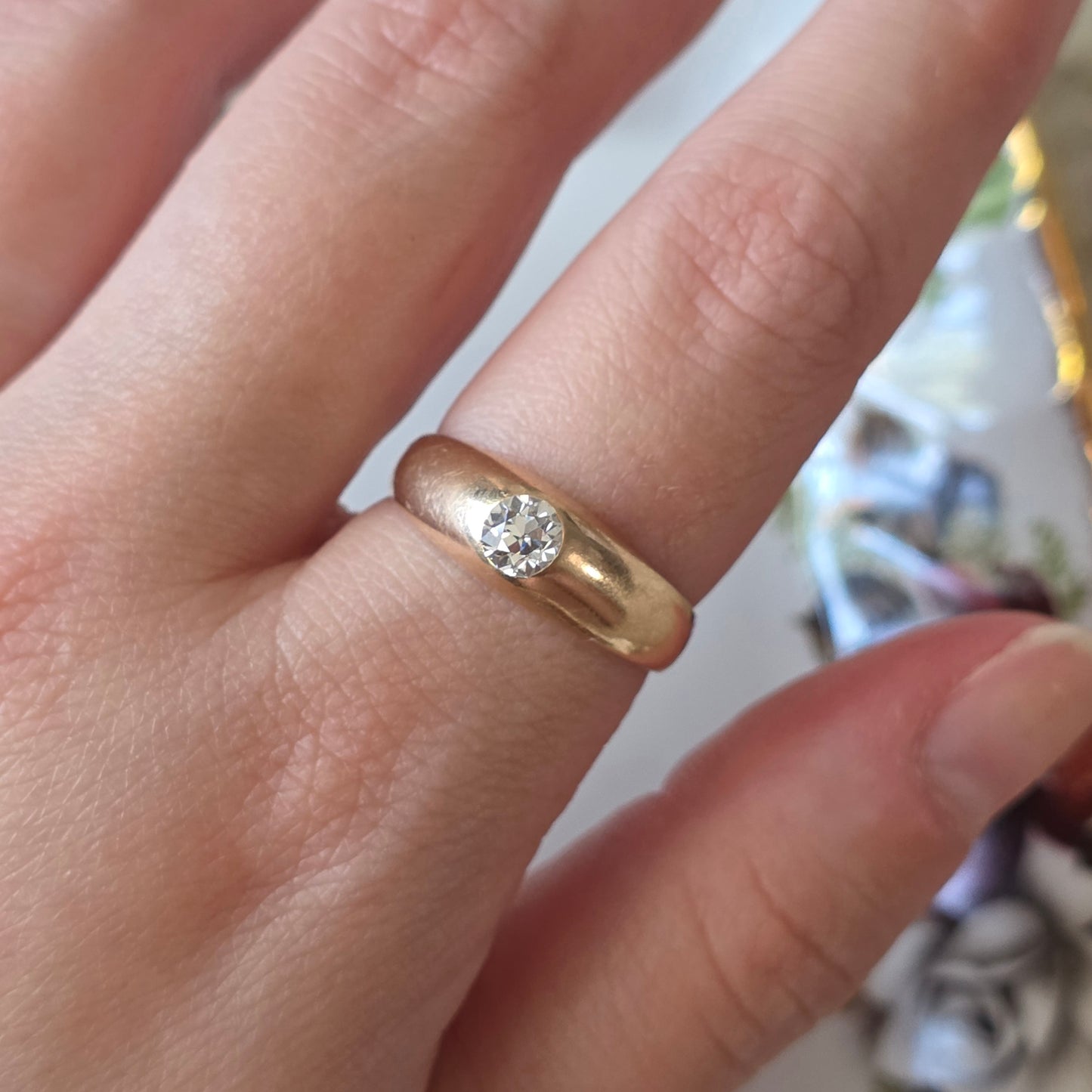 Antieke 14k gouden gypsy bombe ring old European cut diamant 0.4ct