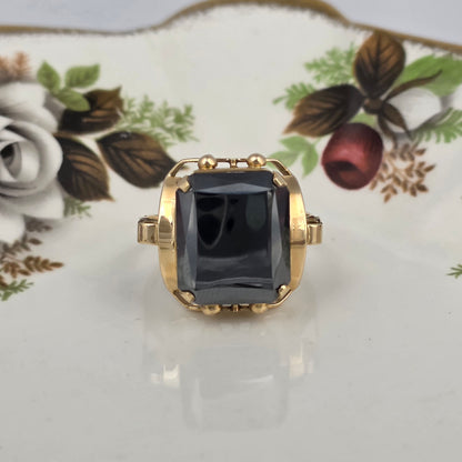 Vintage 14k gold ring with hematite