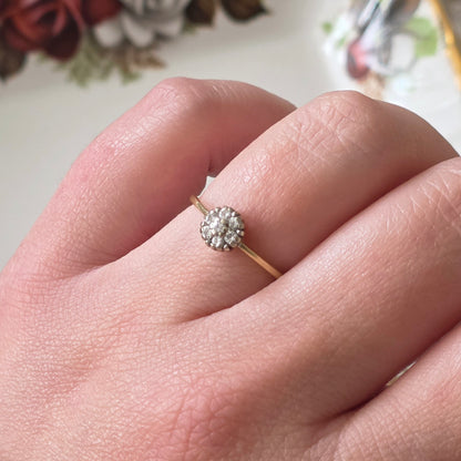 Vintage 14k gold diamond cluster ring
