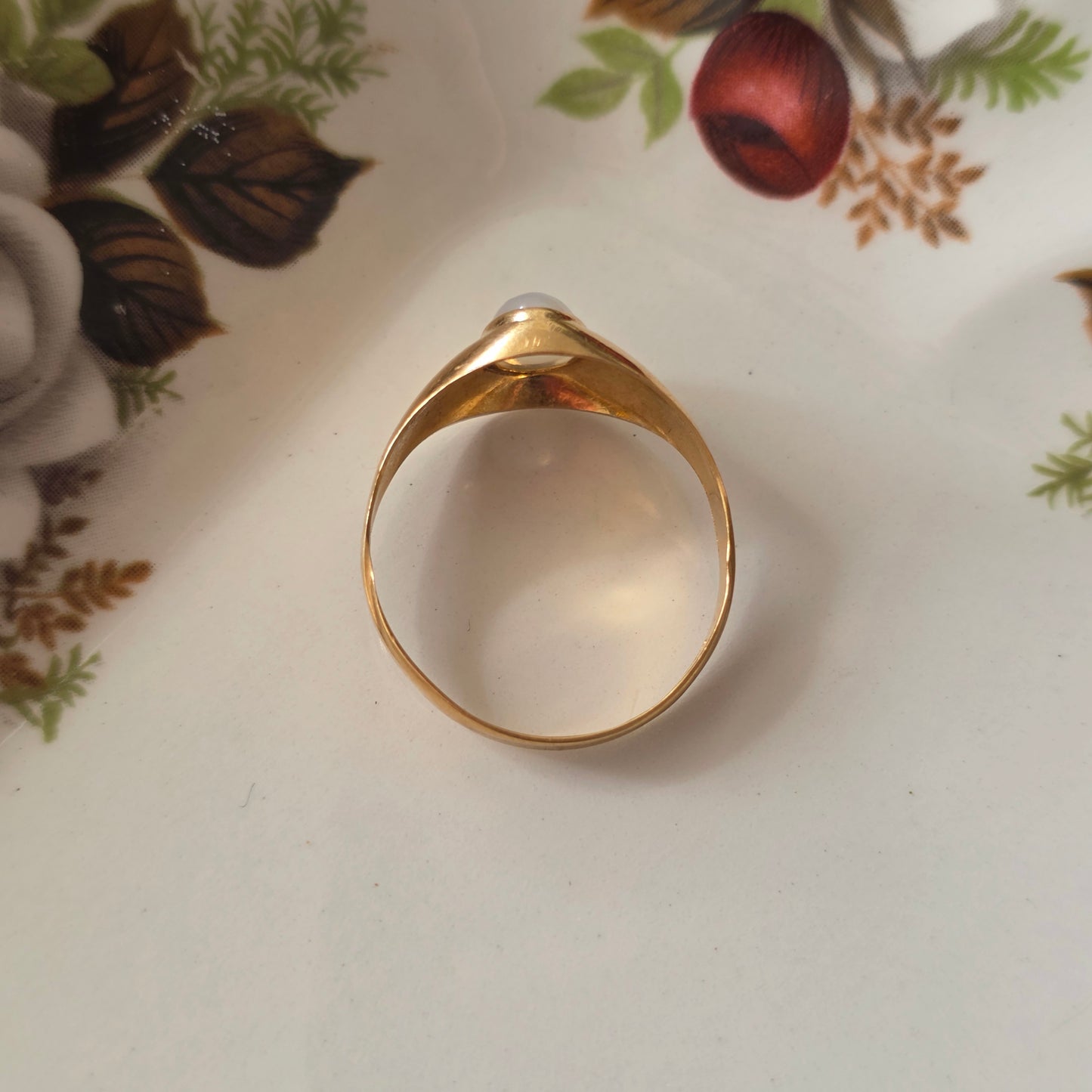Vintage 18k ring met maansteen