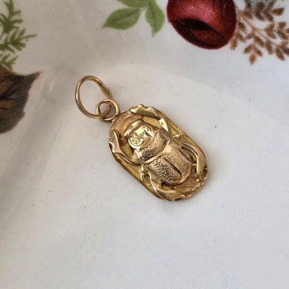 Vintage 18k gouden hanger scarabee
