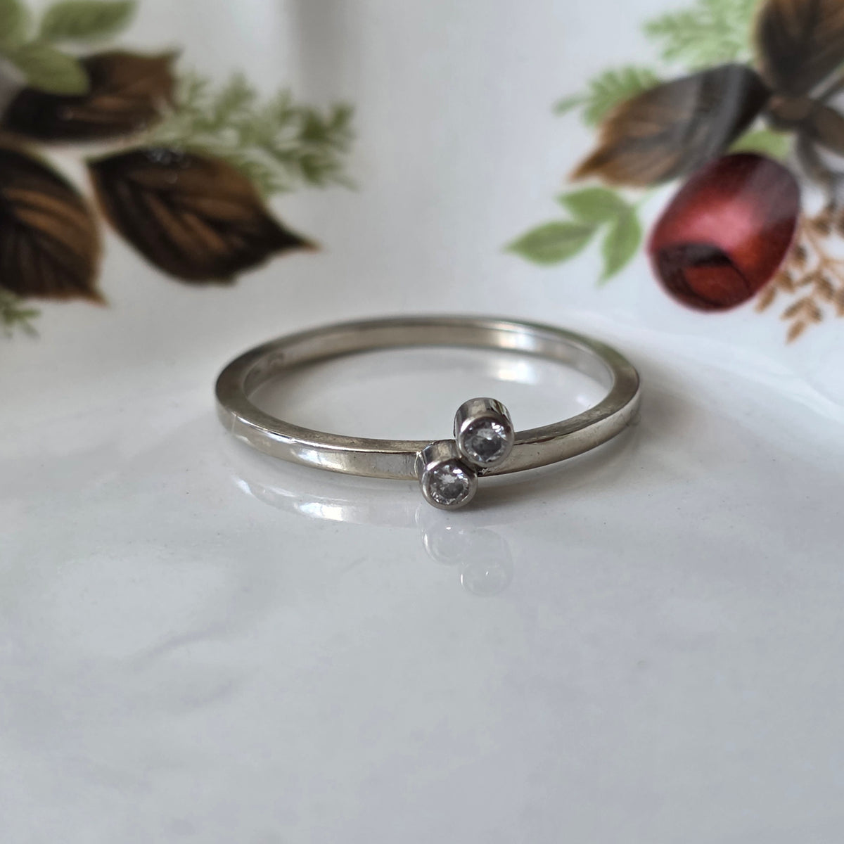 Vintage 14k witgouden ring met diamanten 0.04ct