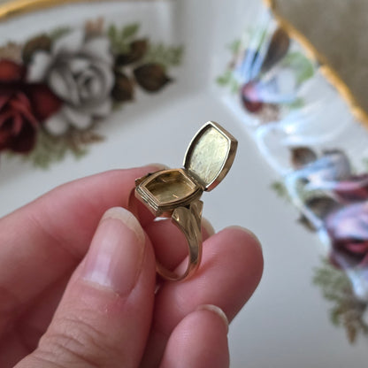 Vintage 14k gouden ring medaillon compartiment