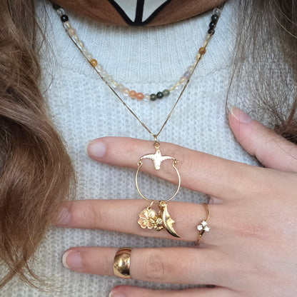 Vintage 18k gold moon pendant