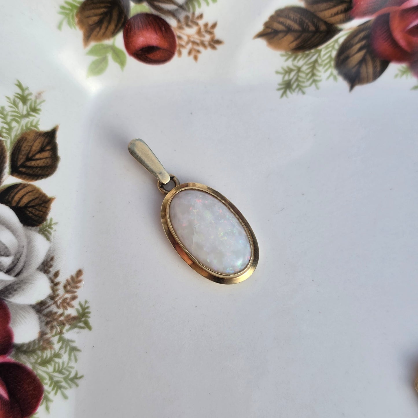 Vintage 14k gouden hanger opaal