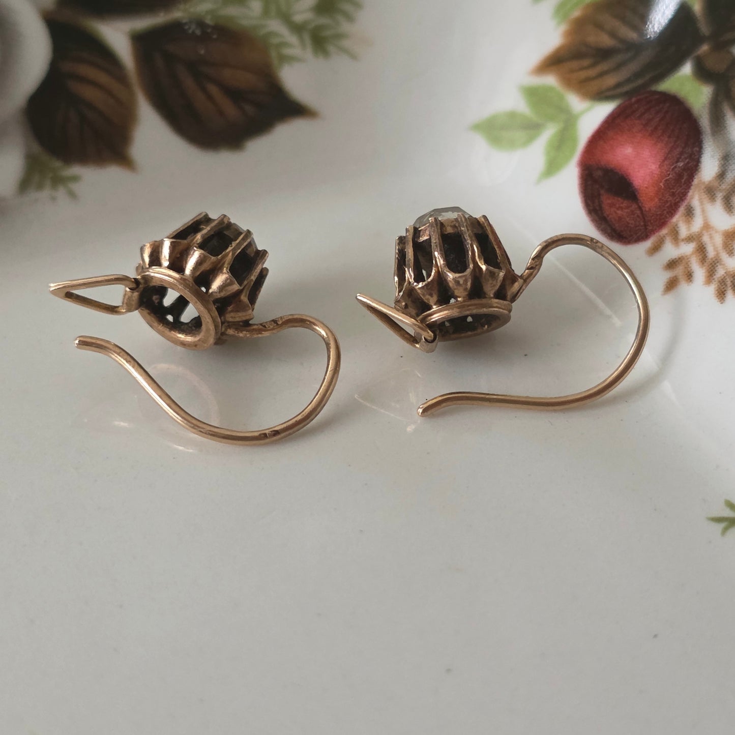 Antique 14k rose gold earrings with rose diamond
