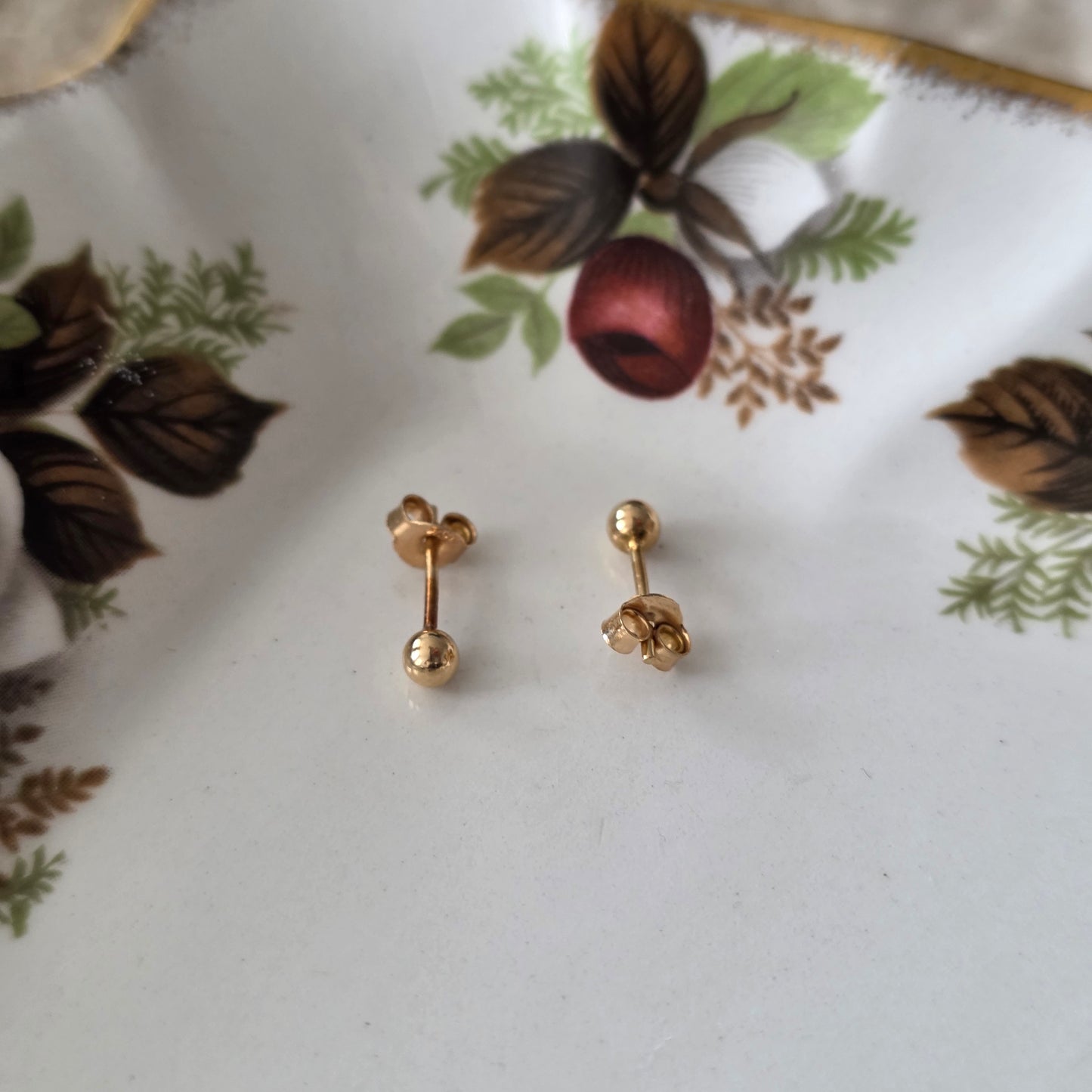 Vintage 18k gouden oorstekers dot