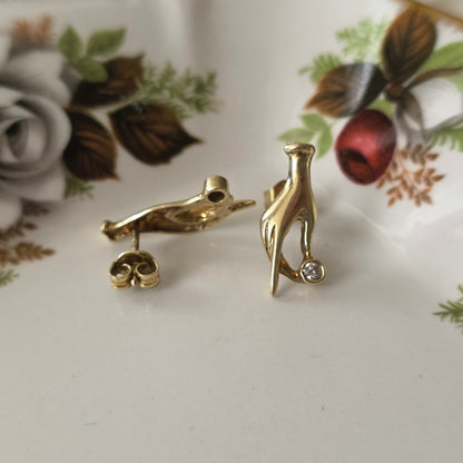 Vintage 14k gouden oorstekers diamant hand