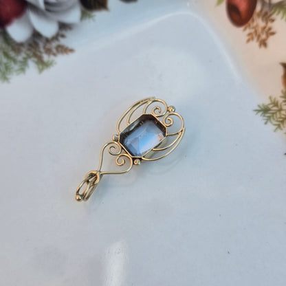 Vintage 14k gouden hanger topaas krul