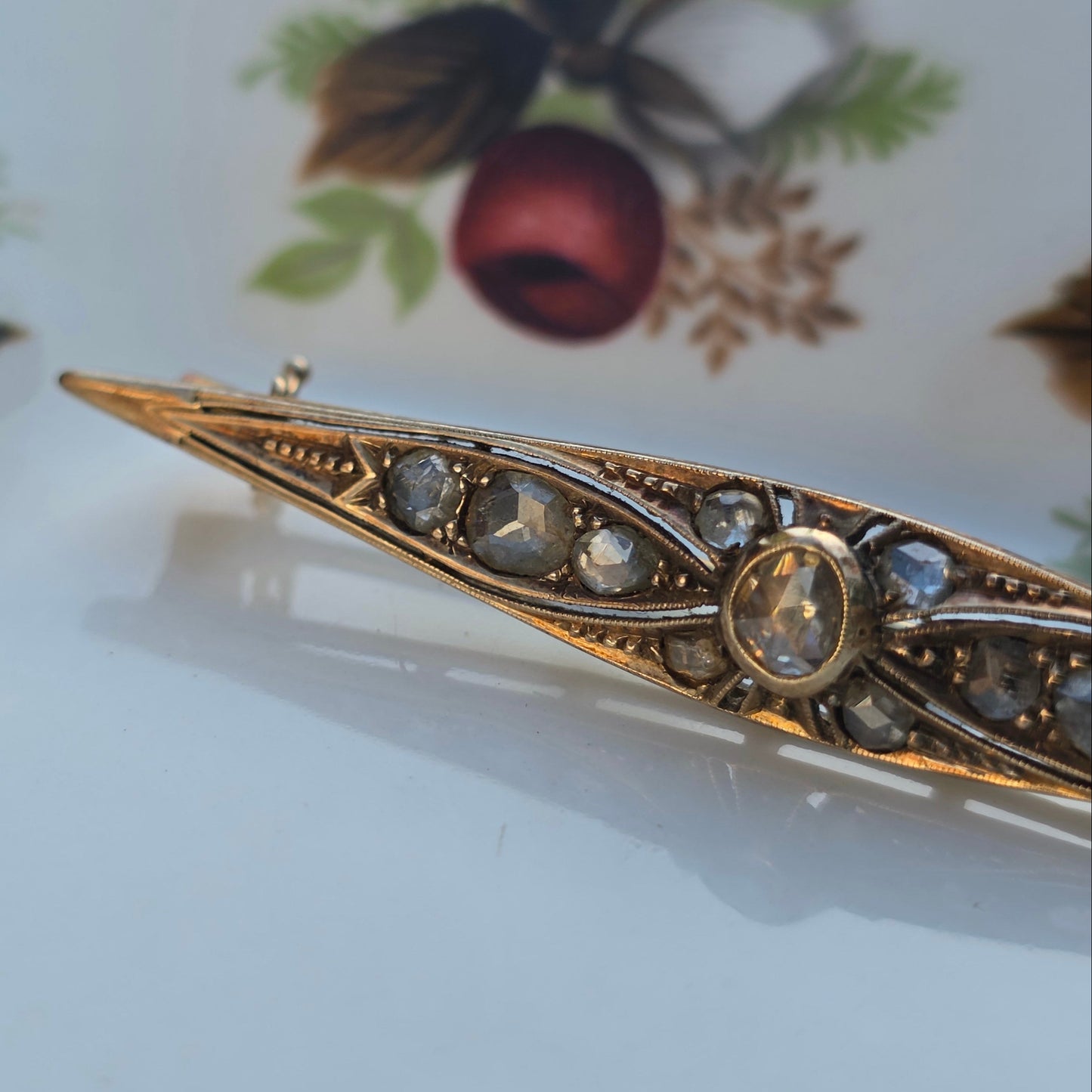 Antieke 14k gouden roosdiamant broche vroege Art Deco