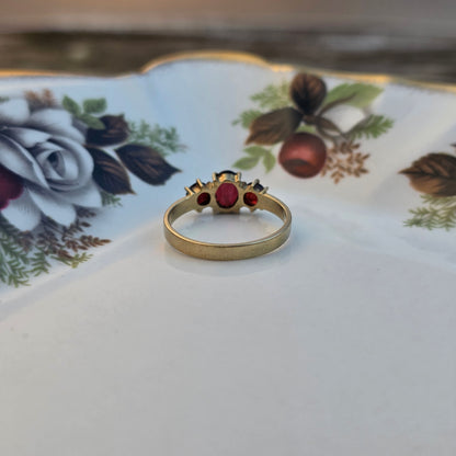 Vintage 8k ring triple granaat