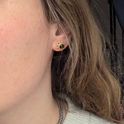 Vintage 14k gouden oorstekers granaat bloem