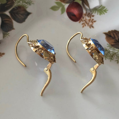 Vintage 14k gold earrings with topaz and flower details