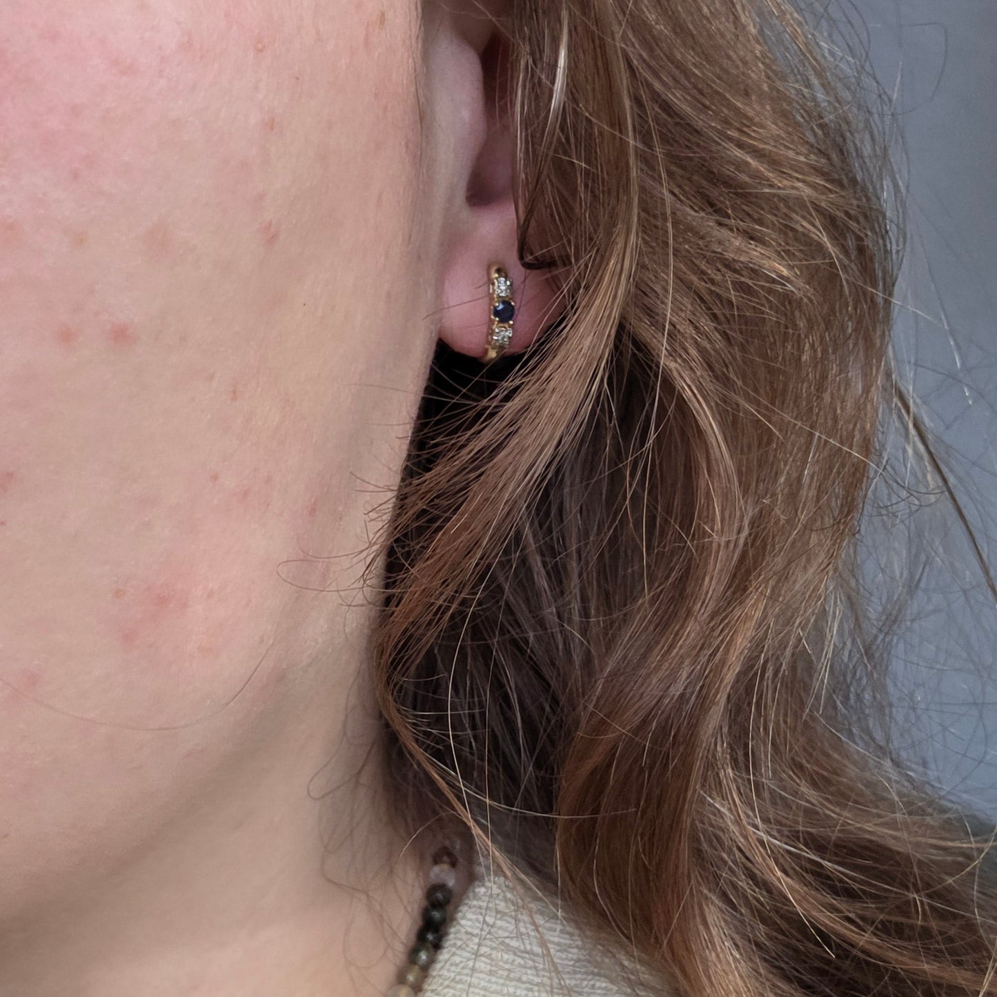 Vintage 14k gouden oorstekers diamant en saffier