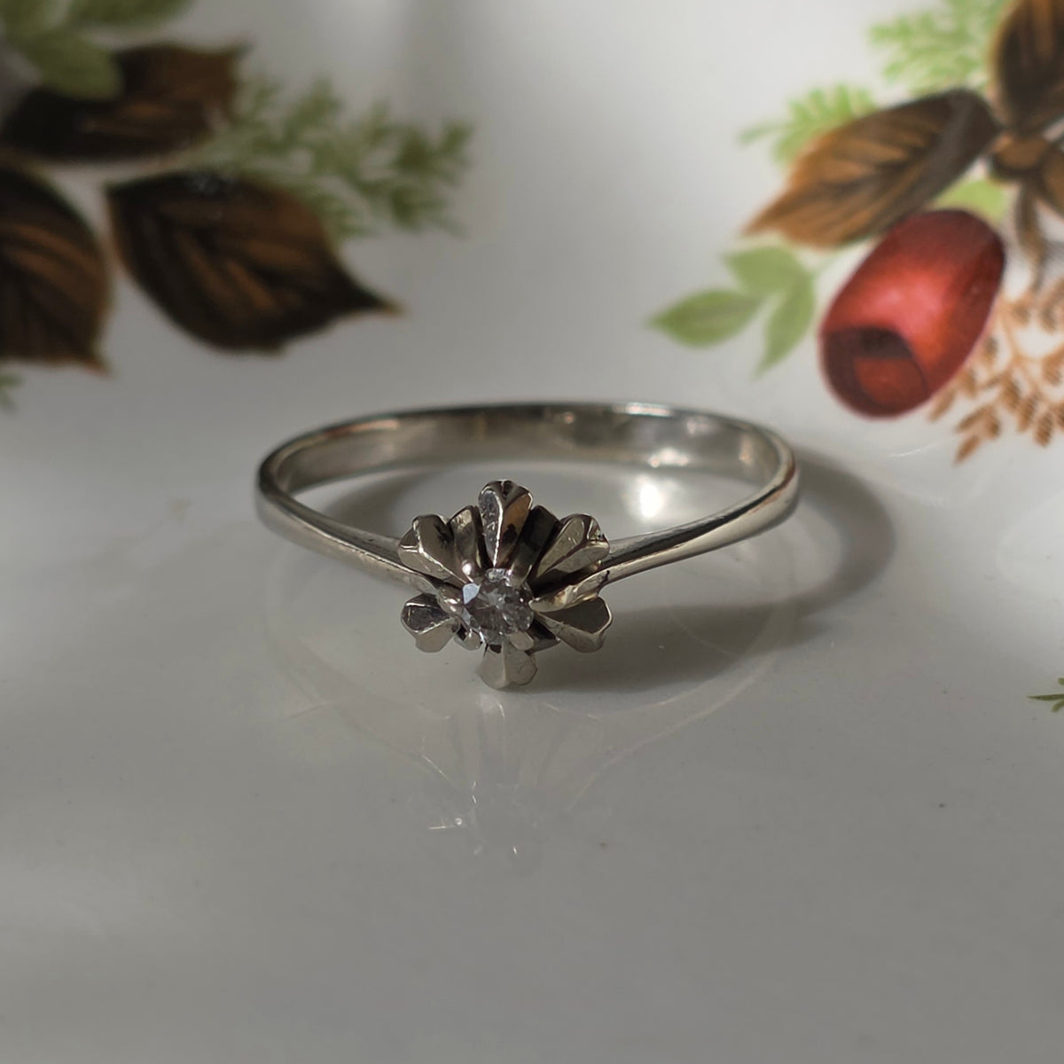 Vintage 14k witgouden ring ster met diamant 0.05ct