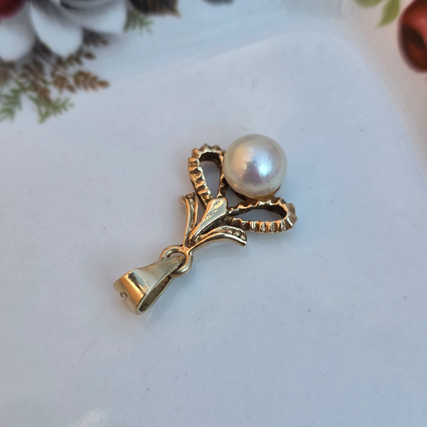 Vintage 14k gouden hanger parel strik