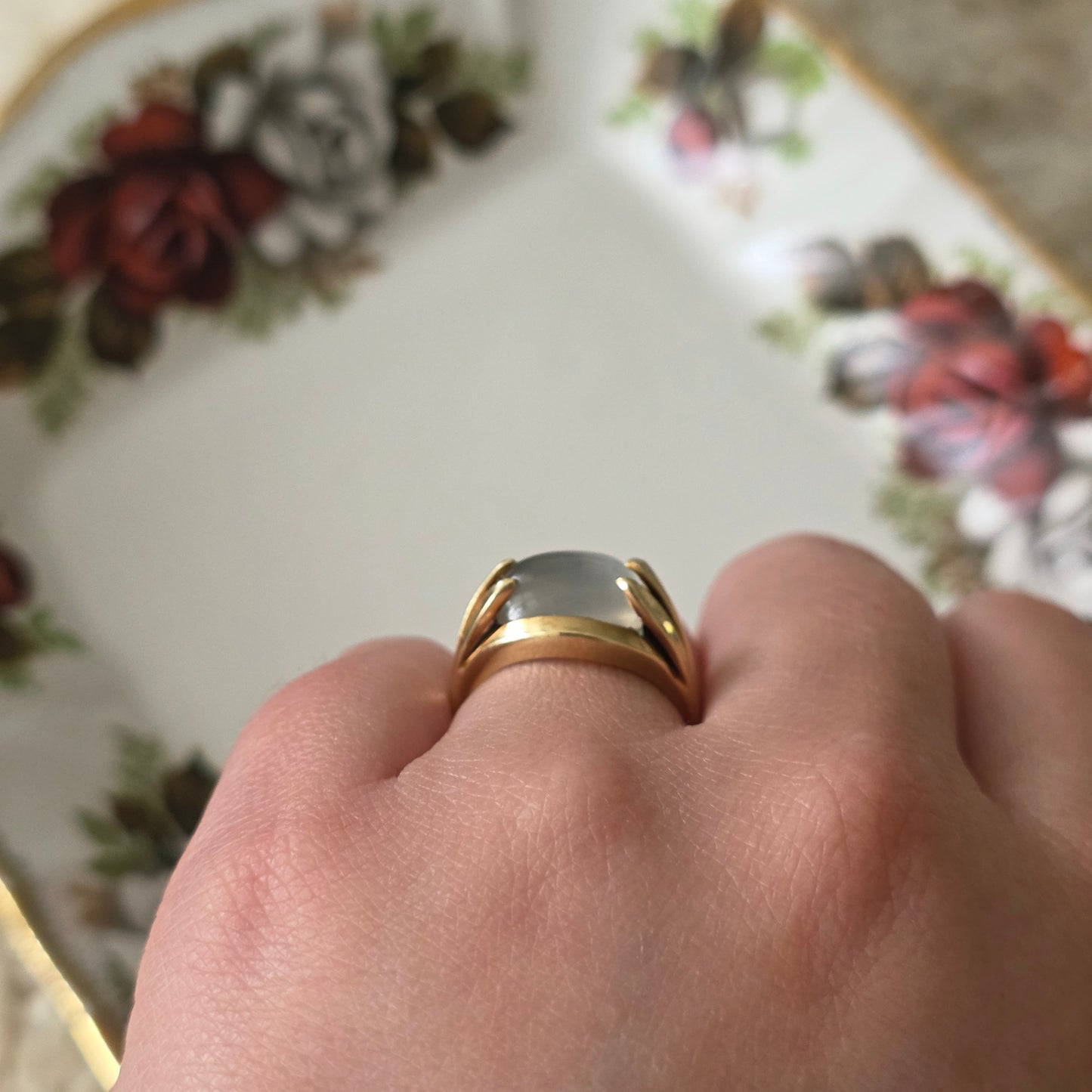 Vintage 14k gouden ring met maansteen cabochon