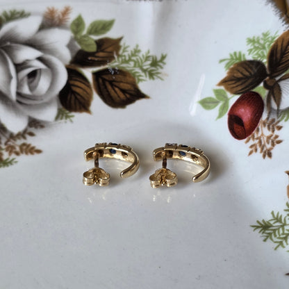 Vintage 14k gouden oorstekers diamant en saffier