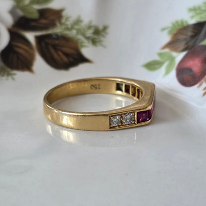 Vintage 18k gouden ring met robijn en diamant