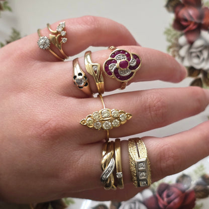 Vintage 14k gouden zegelring met diamant