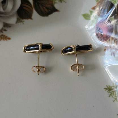 Vintage 14k gouden oorstekers met onyx en diamant