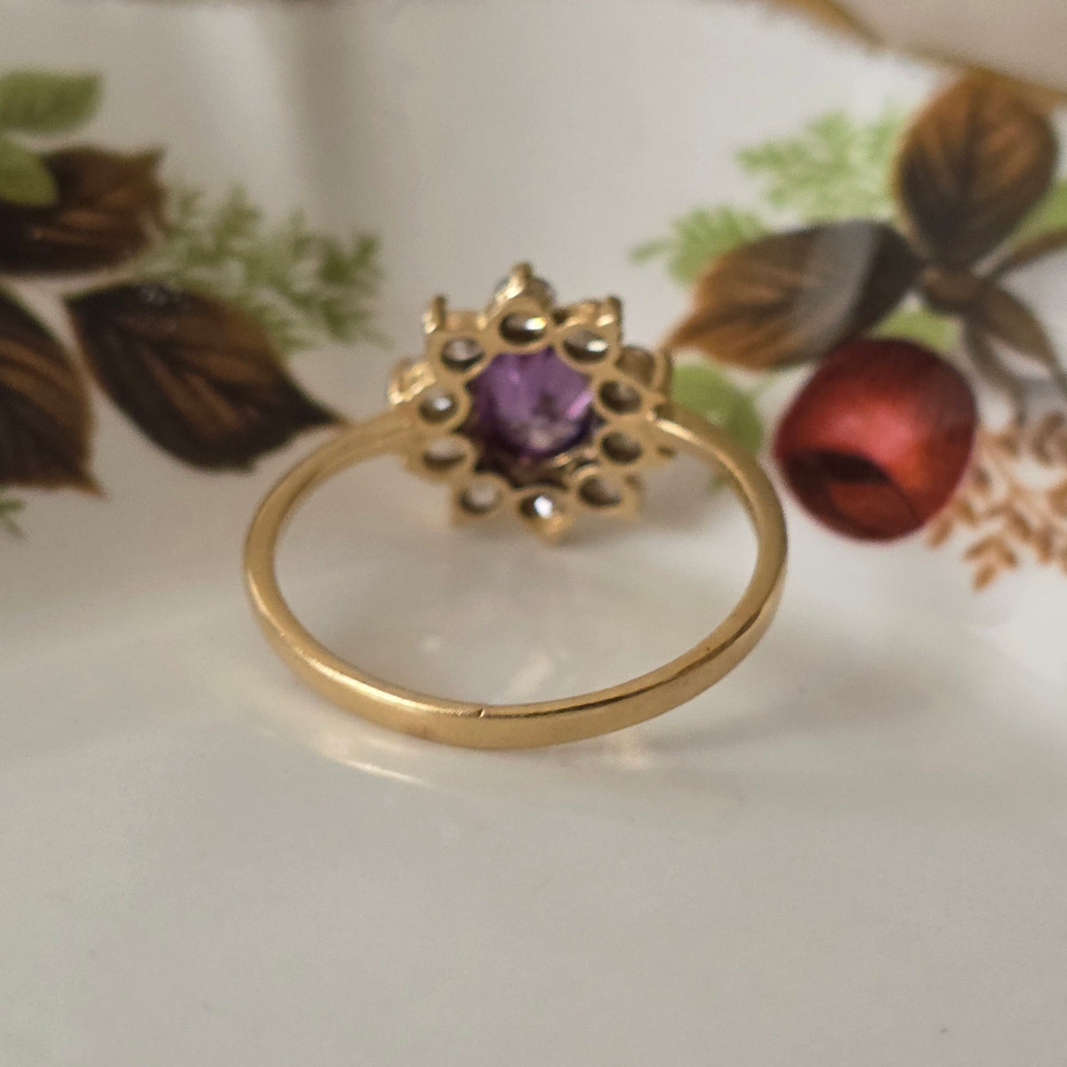 Vintage 14k gold ring with amethyst and white quartz