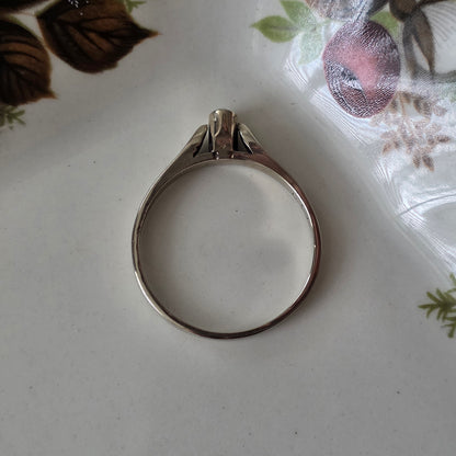 Vintage 14k witgouden verlovingsring met solitair diamant 0,06ct